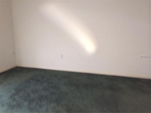 3rd image of 930 Highland Crest Cir