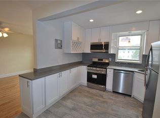 18 Arlington St APT 1C, Yonkers, NY 10710