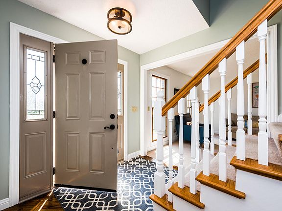 3rd image of 2377 Lara Ln