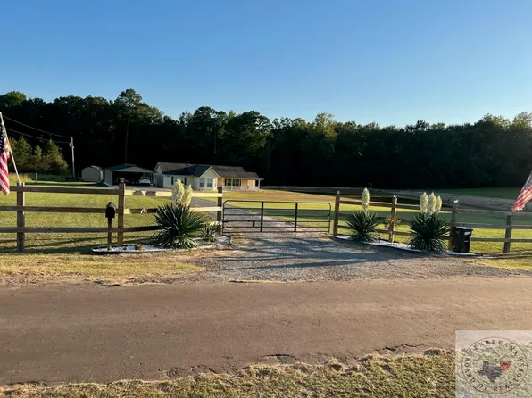 1516 County Road 3544, Atlanta, TX 75551