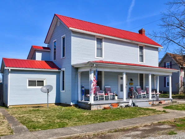 32 Station St E, Ashville, OH 43103