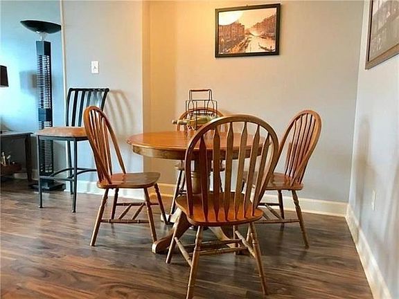 4th image of 1205 Saint Charles Ave APT 1203