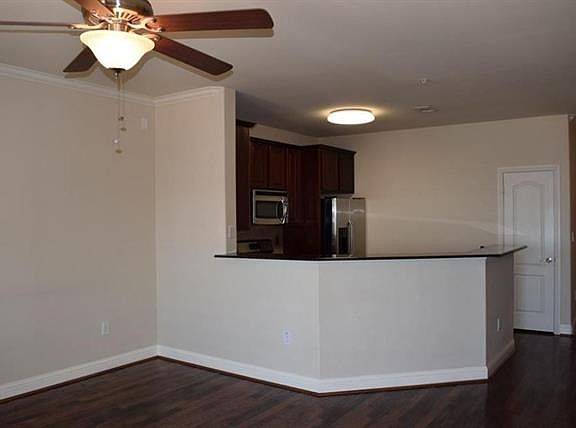 5th image of 2136 Portofino Dr