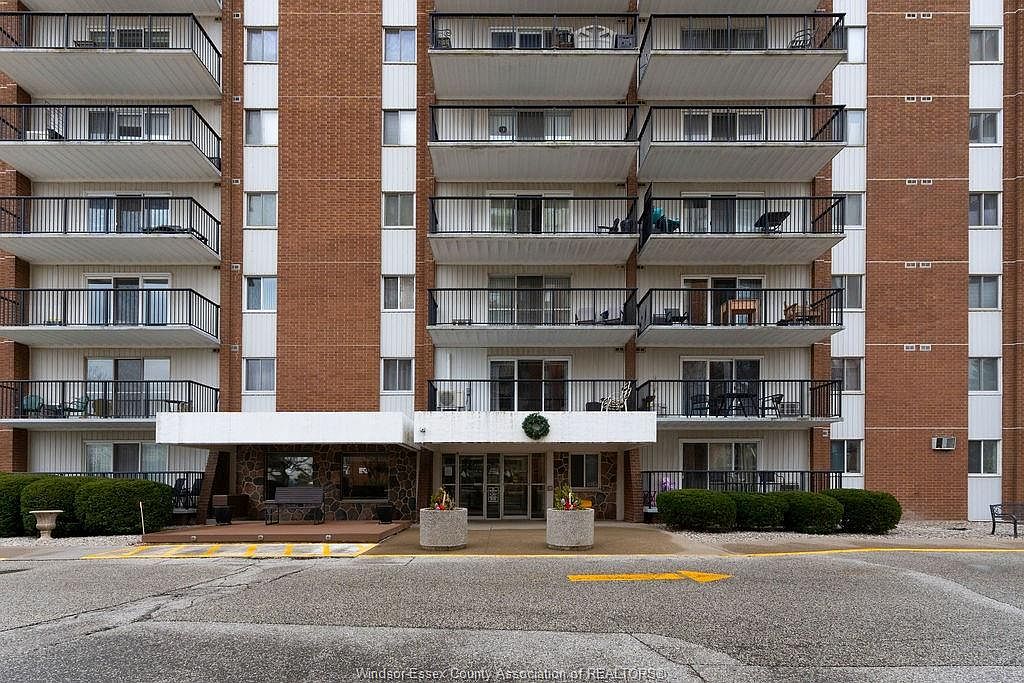 8591 Riverside Dr E #1008, Windsor, ON N8S 1G3 | MLS #26008569 | Zillow