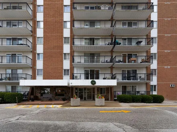 8591 Riverside Dr E #1008, Windsor, ON N8S 1G3