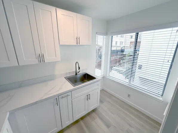 2435 Haste St, Berkeley, CA