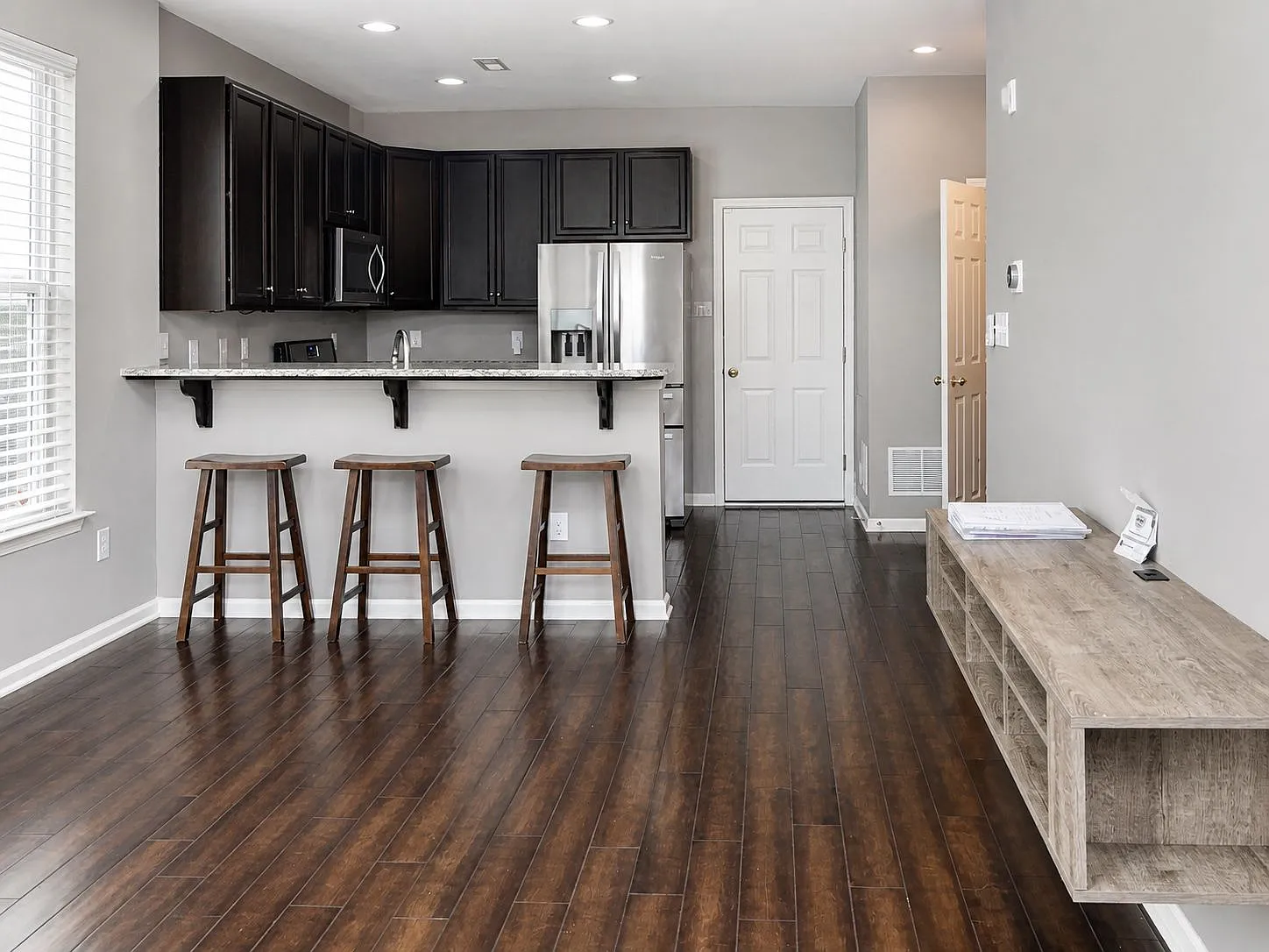 2 bed, 2.0 bath, 1500 sqft, $2,450 — Photo 4