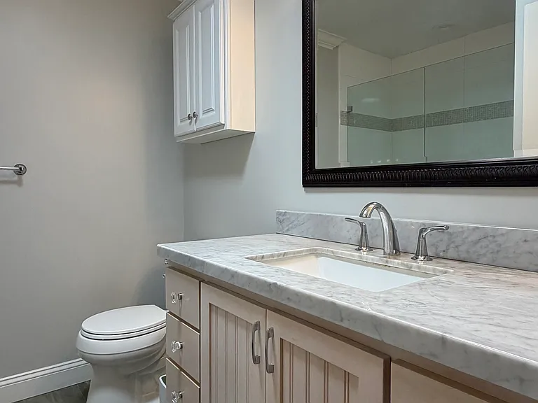1079 Embarcadero Rd — Photo 10