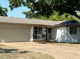 4625 Nadine Dr, Haltom City, TX 76117