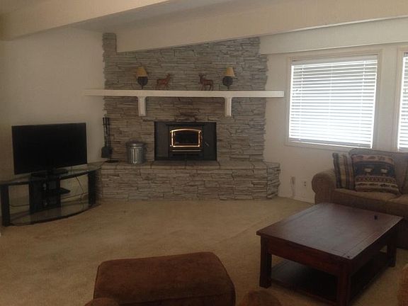 Living room with fireplace