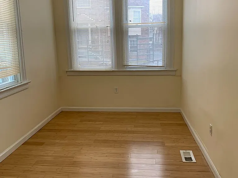 14 Wainwright St — Photo 8