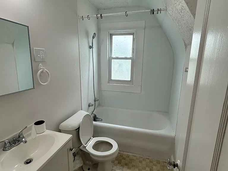 1634 E Erie Ave #1634 — Photo 17
