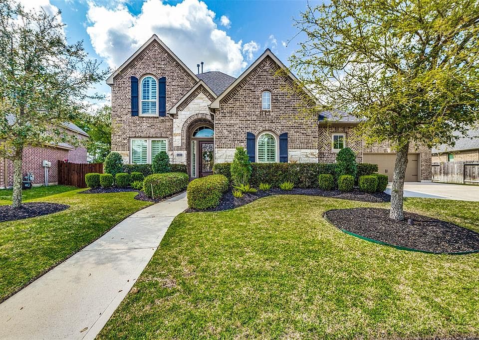 1st image of 16303 Canova Hill Ln
