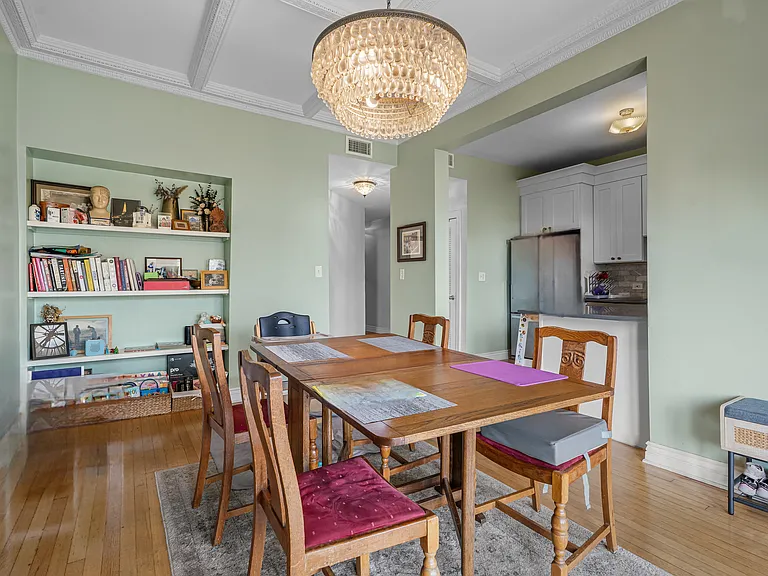 923 W Belle Plaine Ave #2 — Photo 5