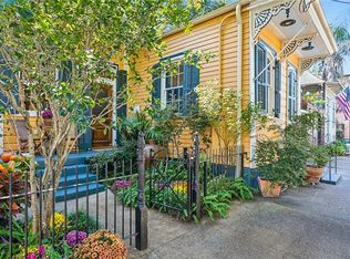 1838 Burgundy St, New Orleans, LA 70116