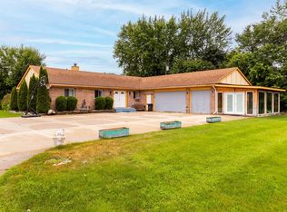 42249 Dequindre Rd, Troy, MI 48085