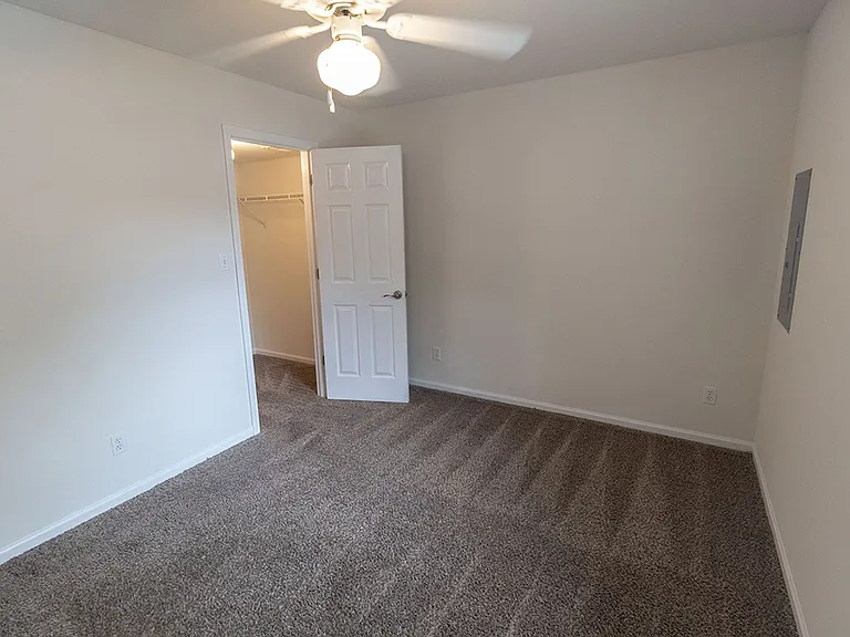 3306 Saint Charles Rd — Photo 11