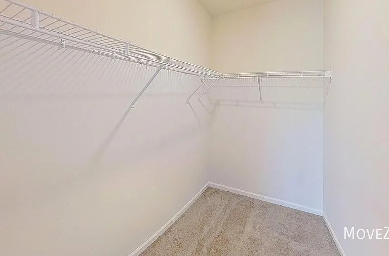 349 Silicon Dr — Photo 20