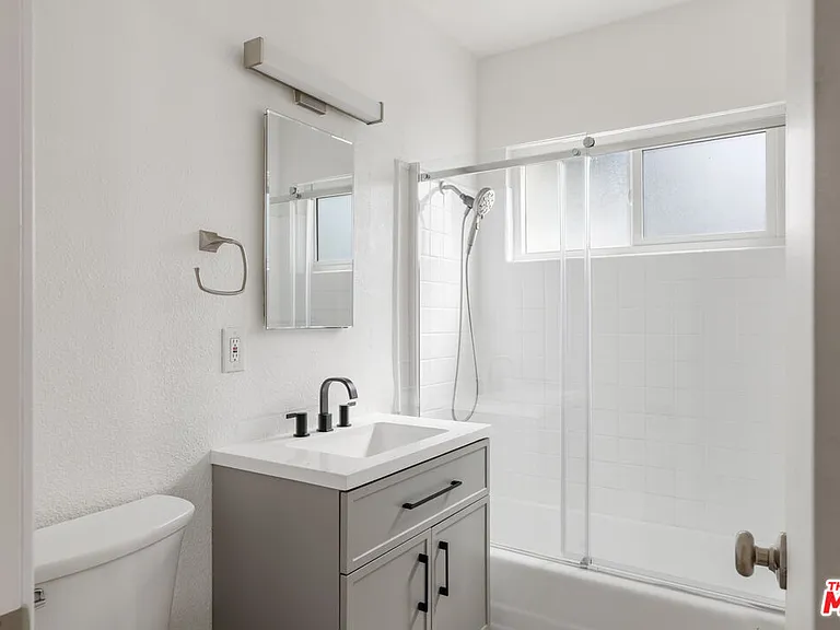 68080 Risueno Rd — Photo 11