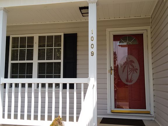 3rd image of 1009 Dove Meadows Dr
