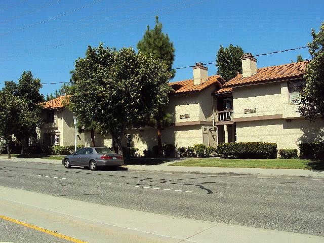 2nd image of 5620 Las Virgenes Rd Unit 3