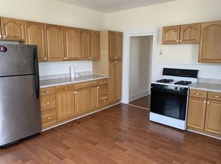 46R H St #3, Boston, MA 02127