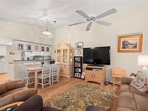 4th image of 15620 Crystal Lake Dr APT 104