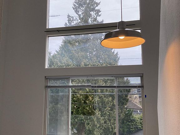 3rd image of 6501 5th Ave NE #D
