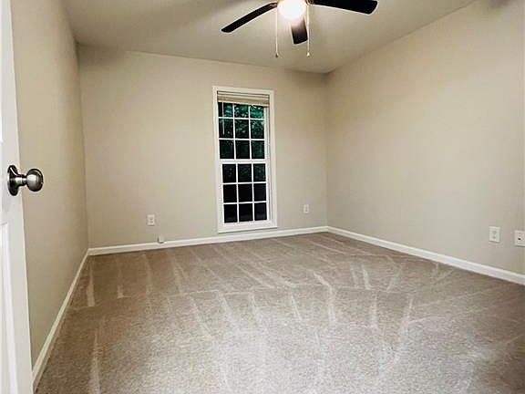 5th image of 1166 Booth Rd SW APT 402
