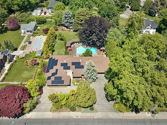 4th image of 1817 W Yakima Avenue