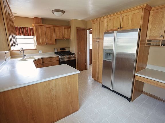 3rd image of 1531 Kenan Ave NW