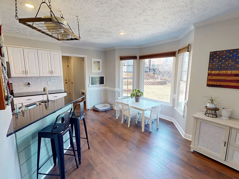 338 Lionshead Rd — Photo 10