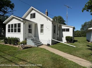 921 Forest St, Charlotte, MI 48813