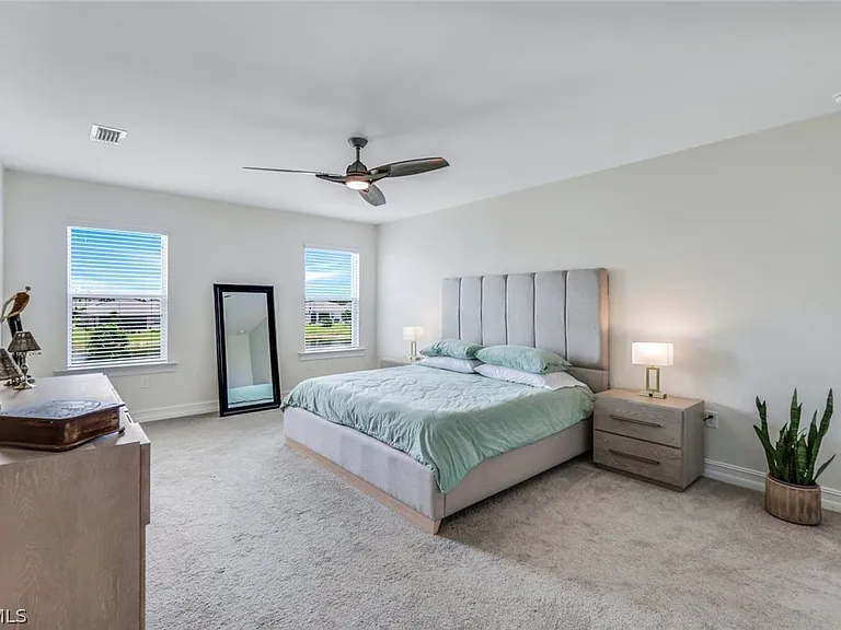 421 Coral Reef Pl — Photo 15