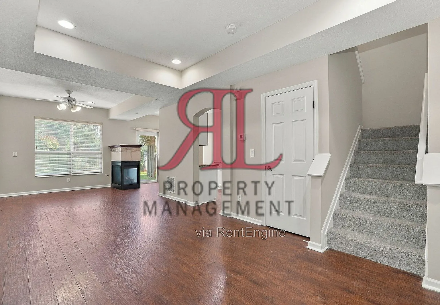 3 bed, 2.5 bath, 1508 sqft, $1,899 — Photo 2