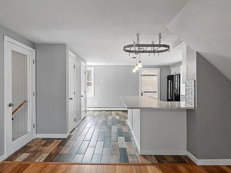 81 N Lowell Rd #2 — Photo 9