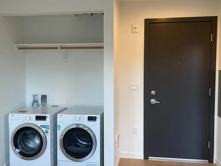 Sora Apartments — Photo 17
