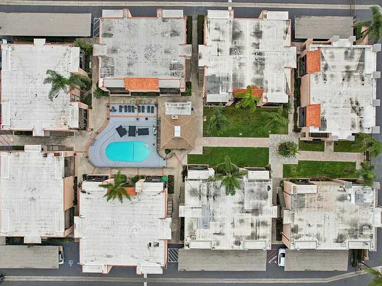 Seashore Apartment Homes — Photo 44