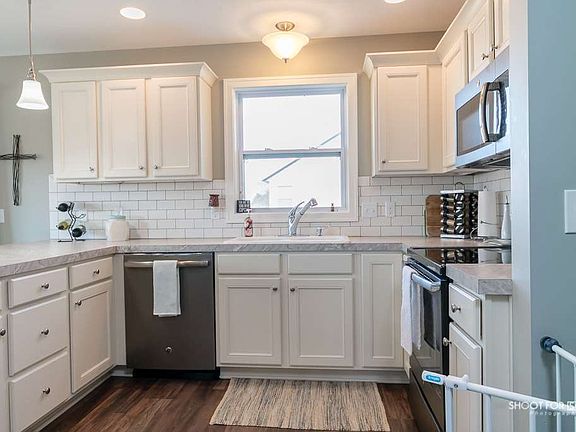 5th image of 8377 Olive Lake Ct