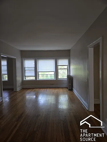 918 Reba Pl #3S Photo 1