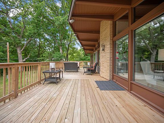 5th image of 10840 N Oak Lynn Dr