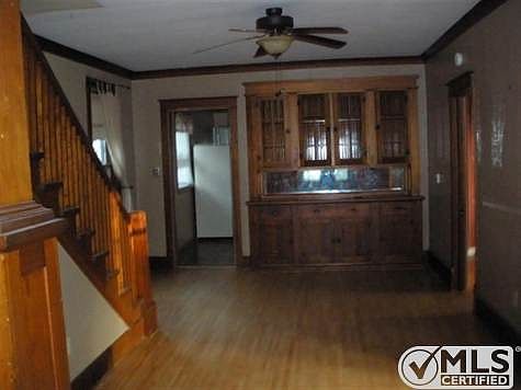 4th image of 1116 Dakota Ave