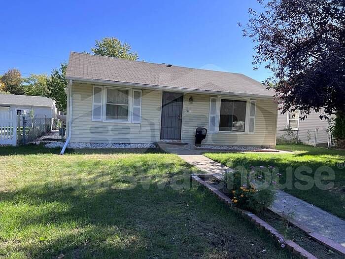 1st image of 2921 Sumter Ave S