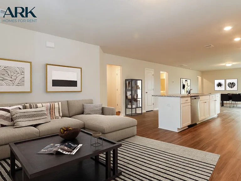 550 Wilkins Rd — Photo 6