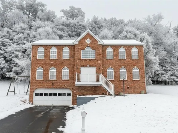 302 Cosette Dr, Cranberry Township, PA 16066