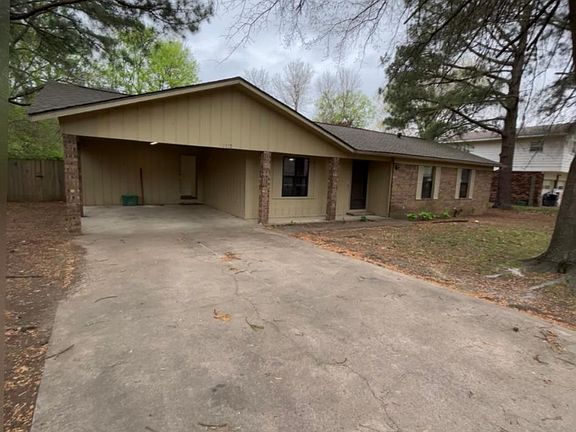 2nd image of 2133 S Coleman Ave