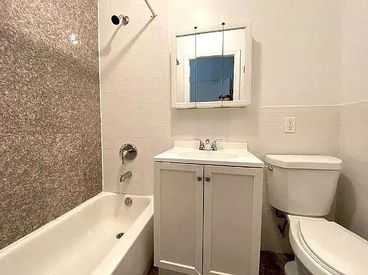 Rented by Corcoran | media 18