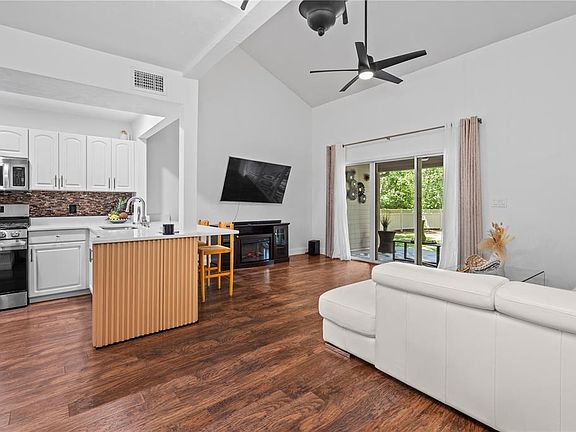 5th image of 1215 NW 55TH STREET NW #7