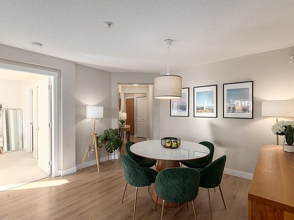 3rd image of 3082 Dayanee Springs Blvd #214