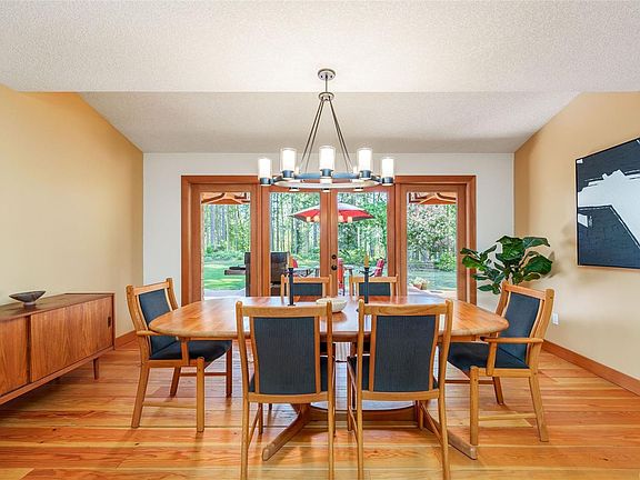 4th image of 2345 Bucktail Pl
